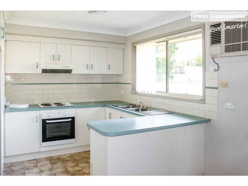 1/15 Wilgoma Street, Bourkelands NSW 2650