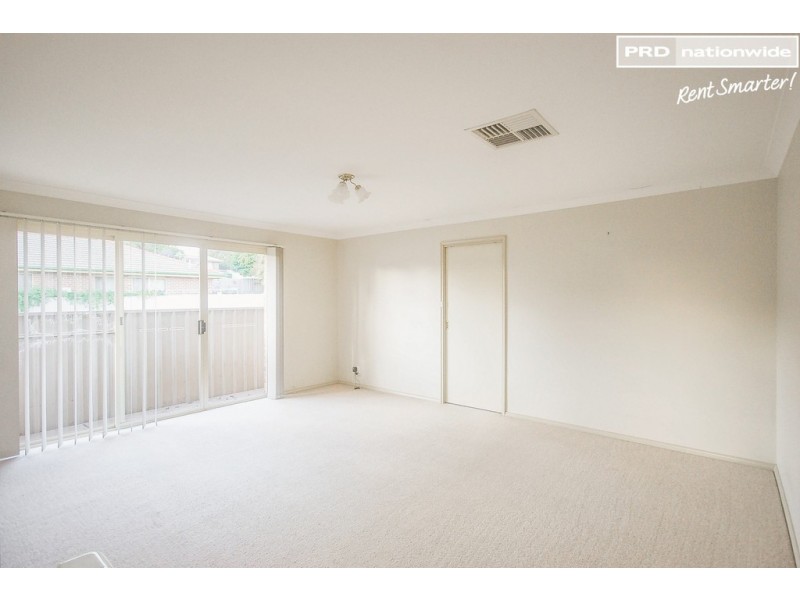 1/15 Wilgoma Street, Bourkelands NSW 2650