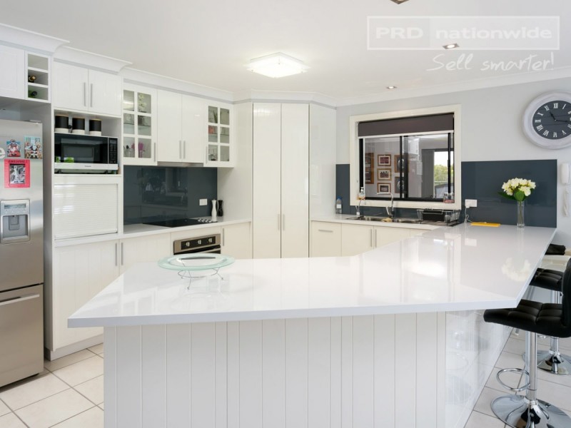 17 Fitzroy Street, Tatton NSW 2650