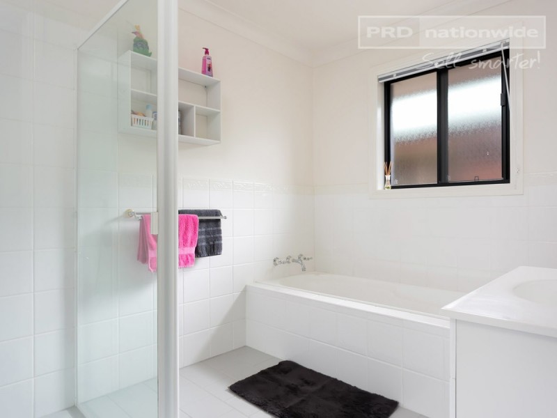 17 Fitzroy Street, Tatton NSW 2650