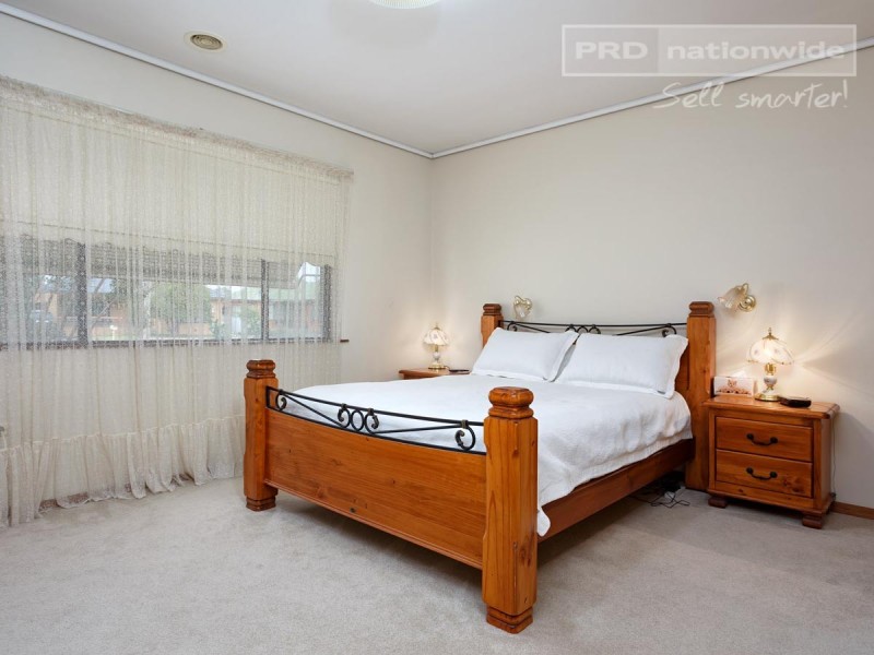 25 Anne Street, Tolland NSW 2650