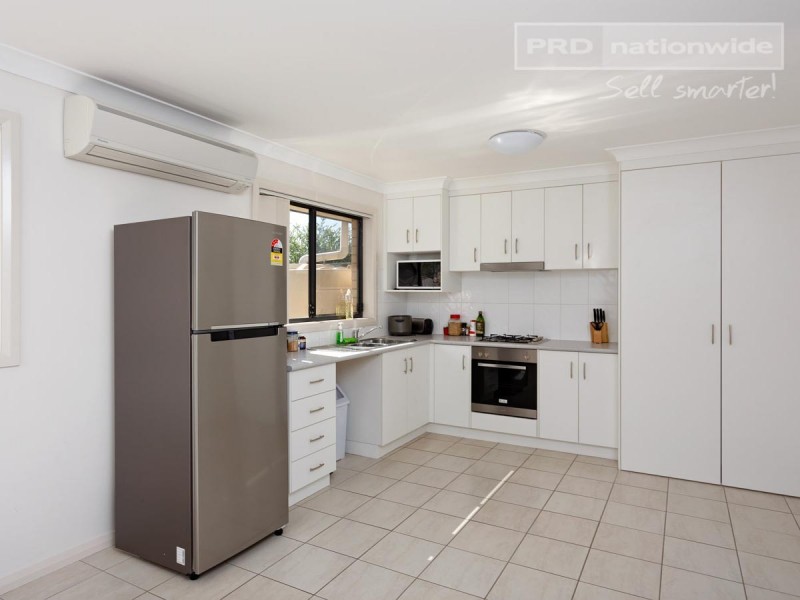 7/38 Kenneally Street, Kooringal NSW 2650
