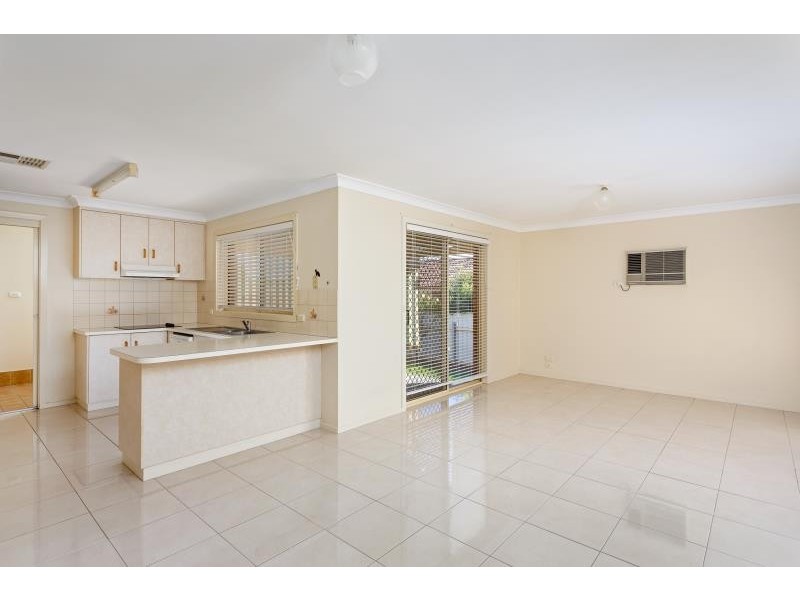 39 Overdale Drive, Bourkelands NSW 2650