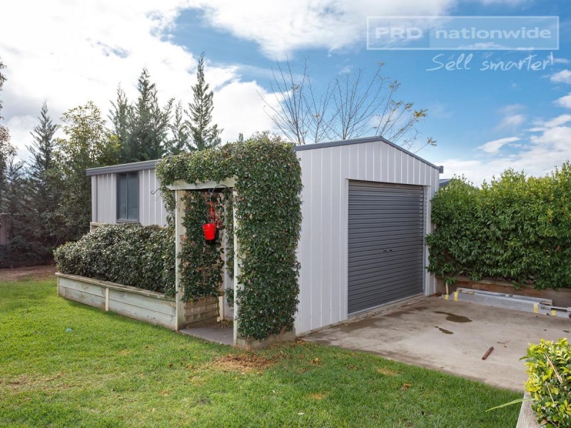 12 Birri Place, Glenfield Park NSW 2650