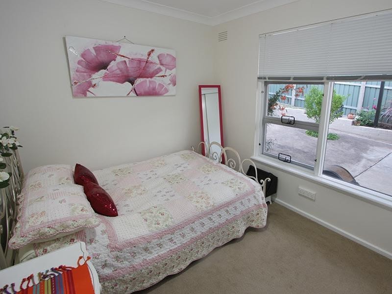 13 Malumba Crescent, Kooringal NSW 2650