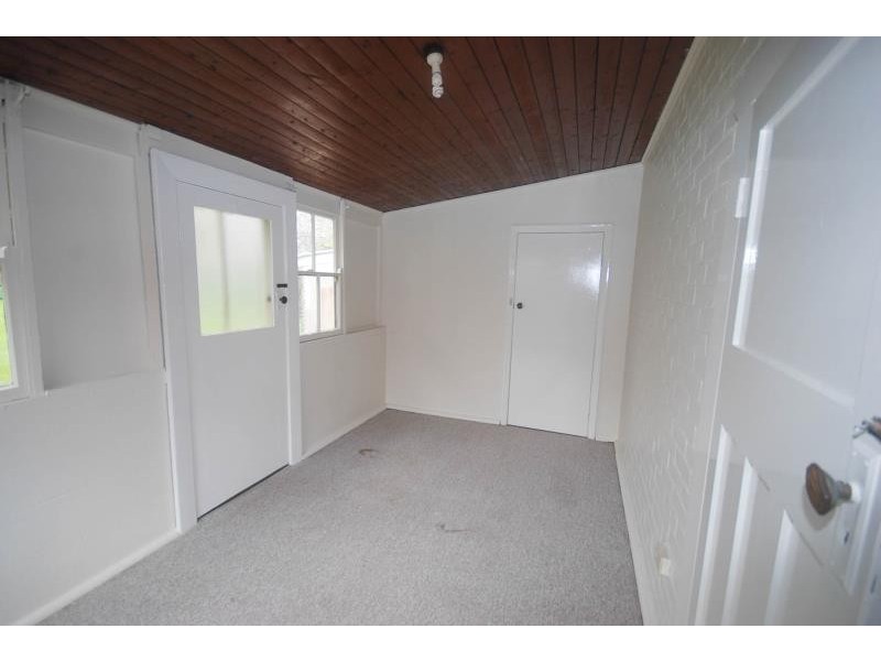 30 Gormly Avenue, Wagga Wagga NSW 2650