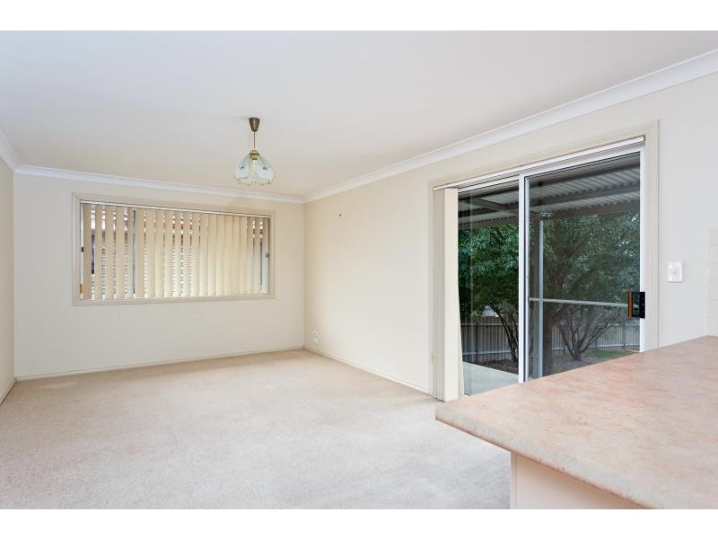 11 Nathan Place, Kooringal NSW 2650