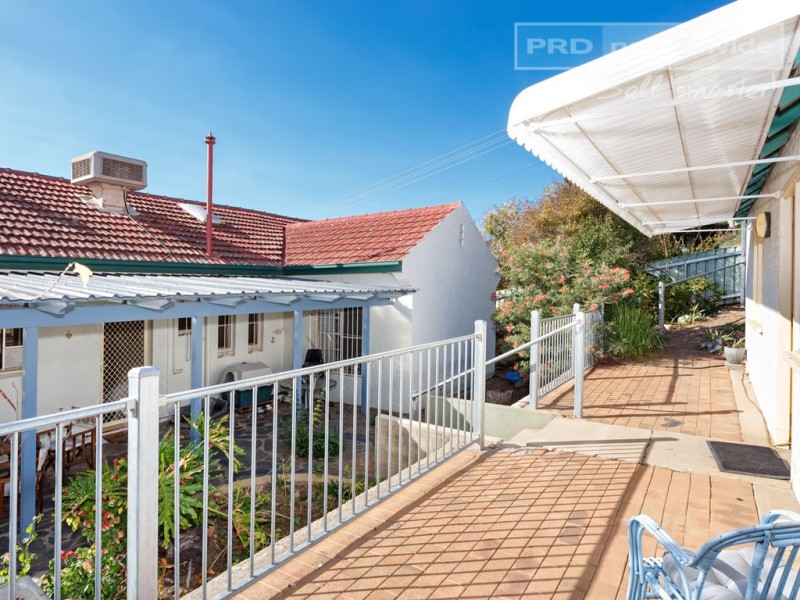 40 Railway Street, Turvey Park NSW 2650