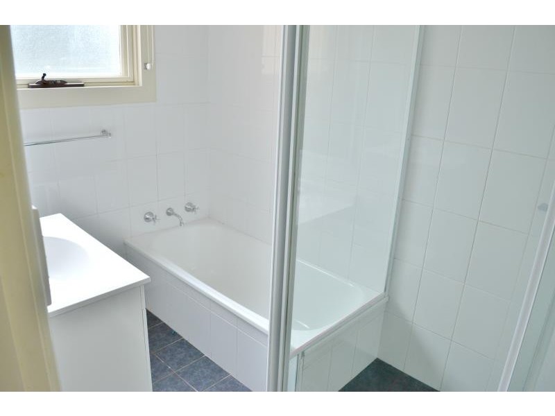 231 Fernleigh Road, Ashmont NSW 2650