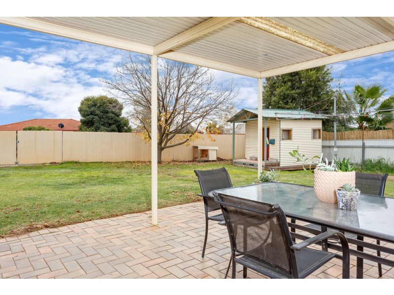30 Langi Crescent, Glenfield Park NSW 2650