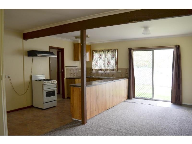 32 Menzies Avenue, Wagga Wagga NSW 2650