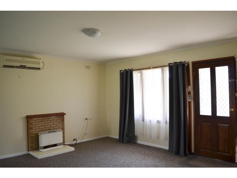 32 Menzies Avenue, Wagga Wagga NSW 2650
