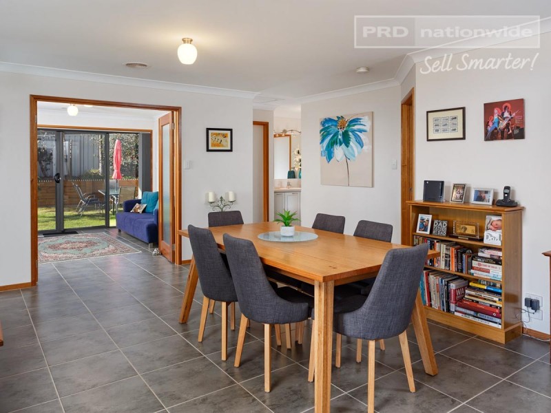 129 Brooklyn Drive, Bourkelands NSW 2650