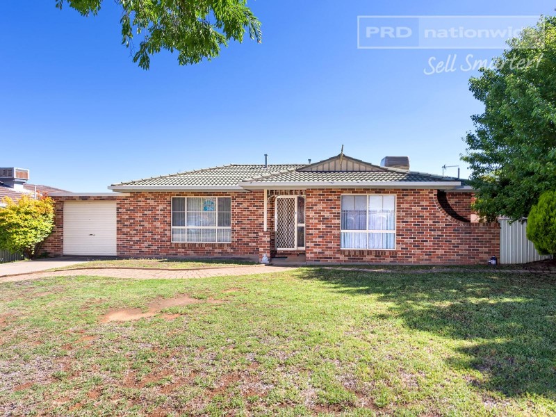 11 O’Regan Street, Flowerdale NSW 2650