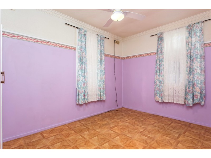 1 Northcott Parade, Mount Austin NSW 2650