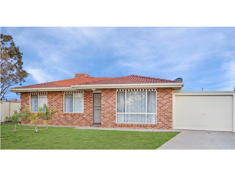 4 Jeremy Place, Flowerdale NSW 2650