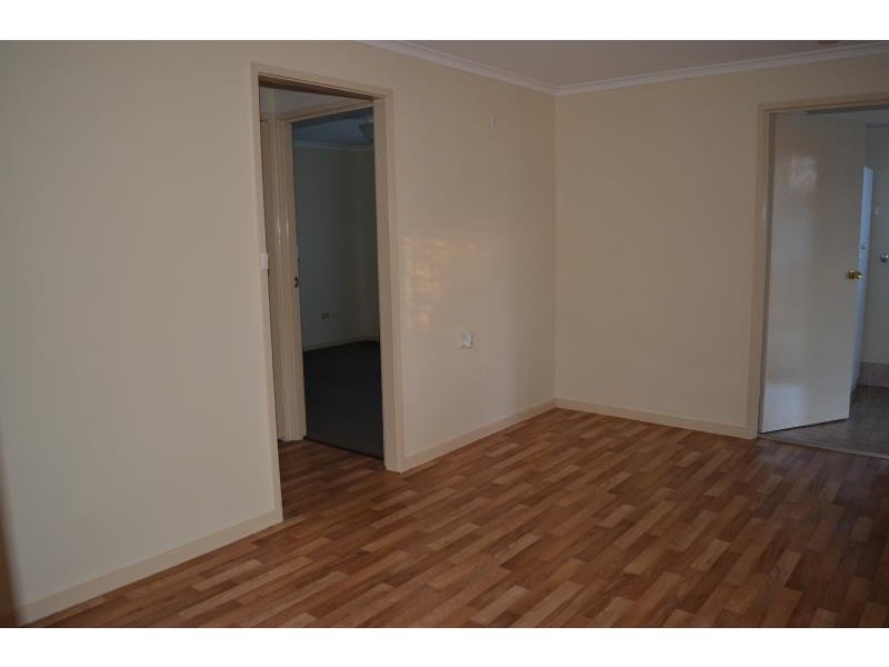 4 Jeremy Place, Flowerdale NSW 2650