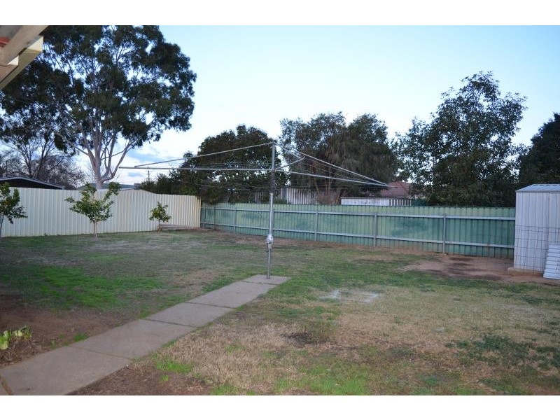 4 Jeremy Place, Flowerdale NSW 2650