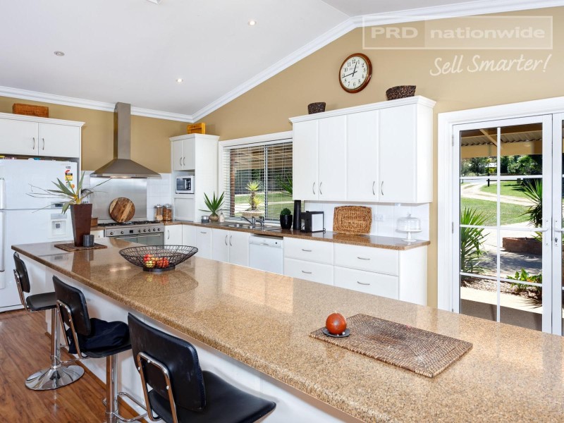 3 Lomatia place, Springvale NSW 2650