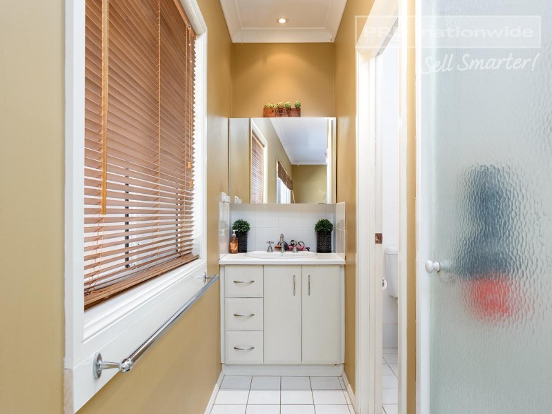 3 Lomatia place, Springvale NSW 2650