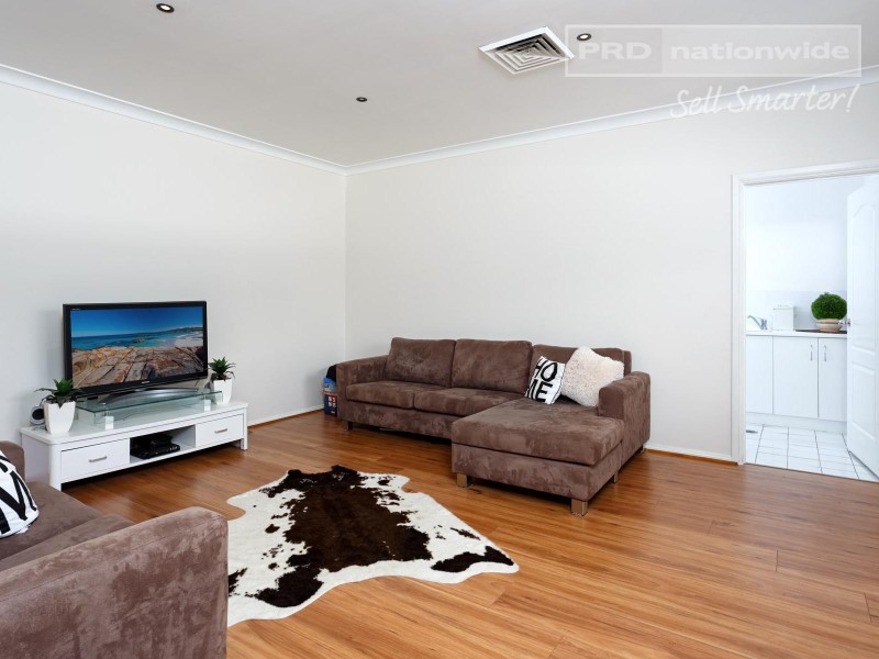 3 Lomatia place, Springvale NSW 2650