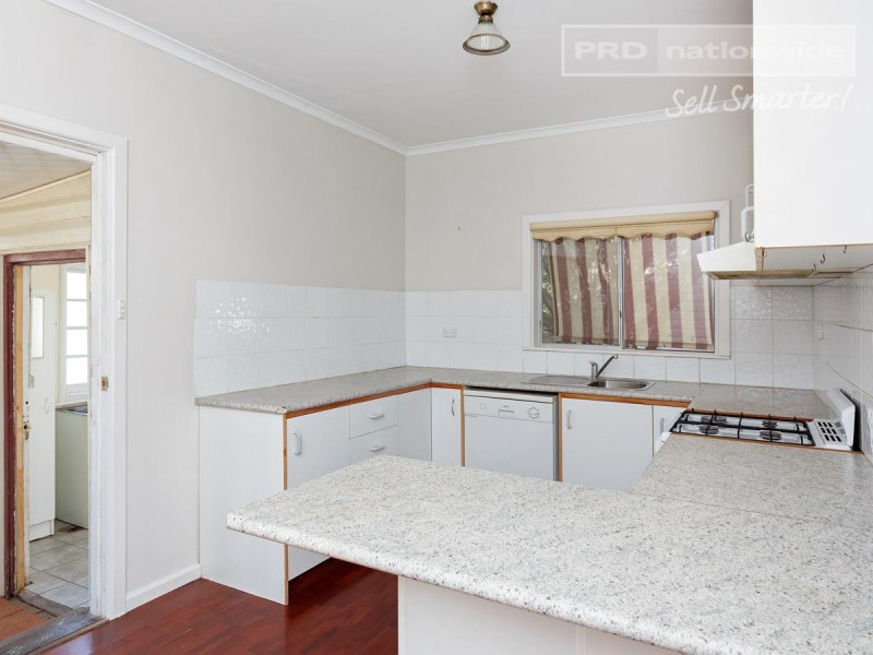 182 Ashmont Avenue, Ashmont NSW 2650