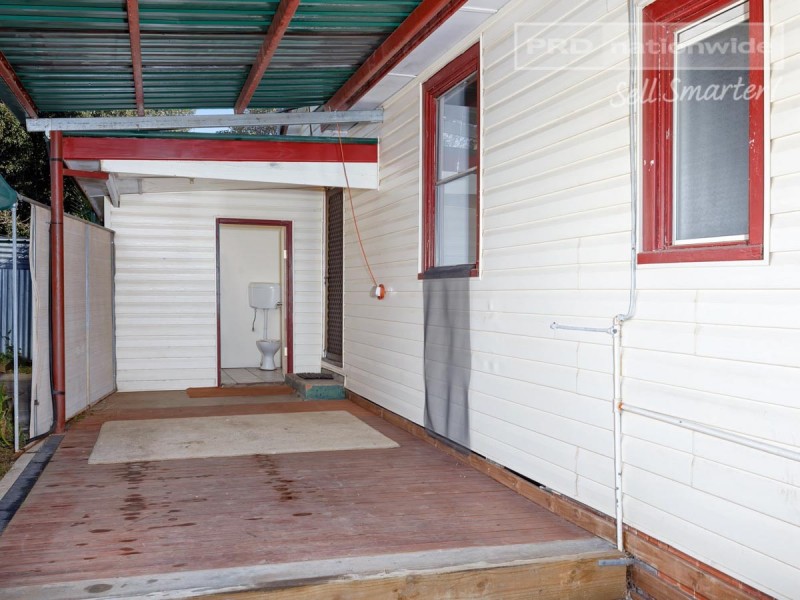 182 Ashmont Avenue, Ashmont NSW 2650