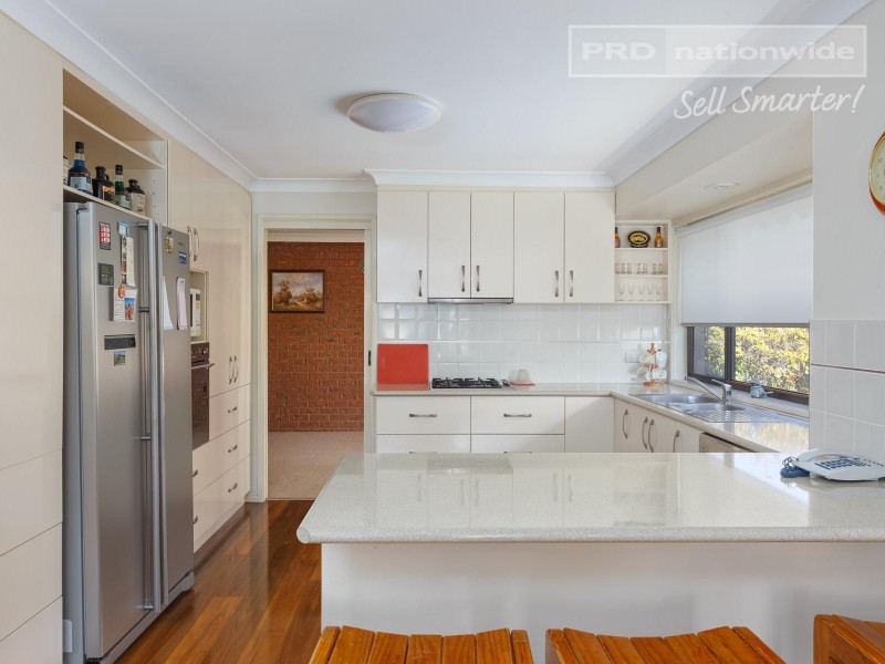 91 Leavenworth Drive, Mount Austin NSW 2650