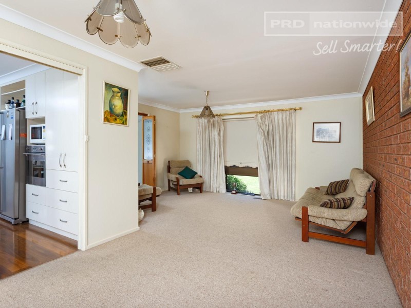 91 Leavenworth Drive, Mount Austin NSW 2650