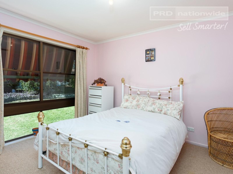 91 Leavenworth Drive, Mount Austin NSW 2650