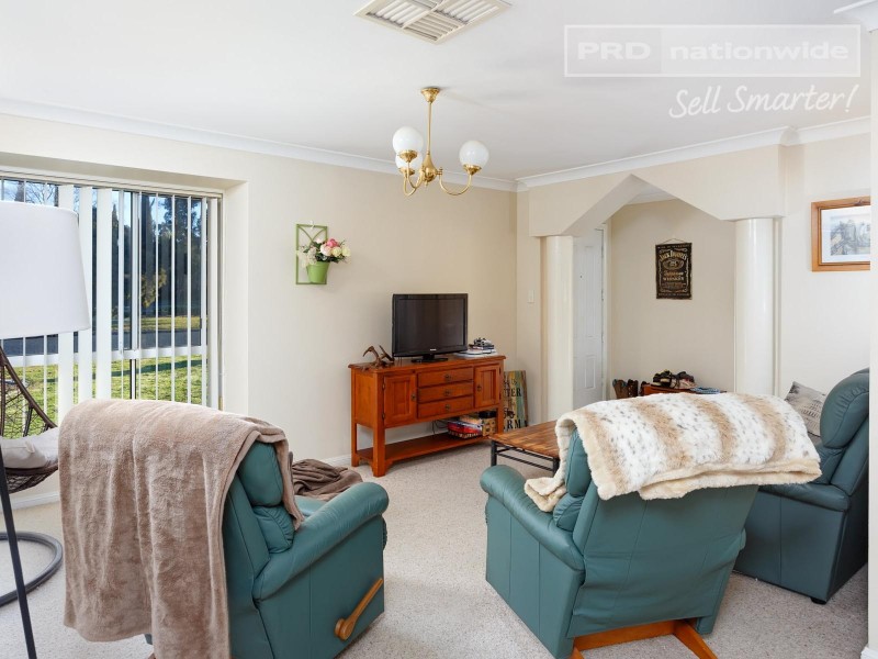 1/31 Lansdowne Avenue, Lake Albert NSW 2650
