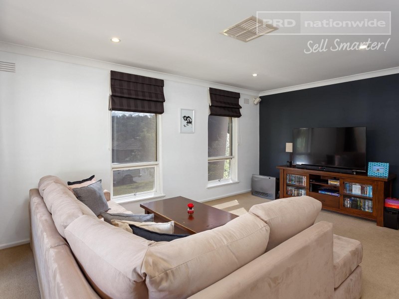 13 Malumba Crescent, Kooringal NSW 2650