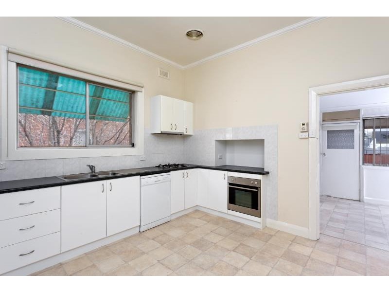 65 Brookong Avenue, Wagga Wagga NSW 2650