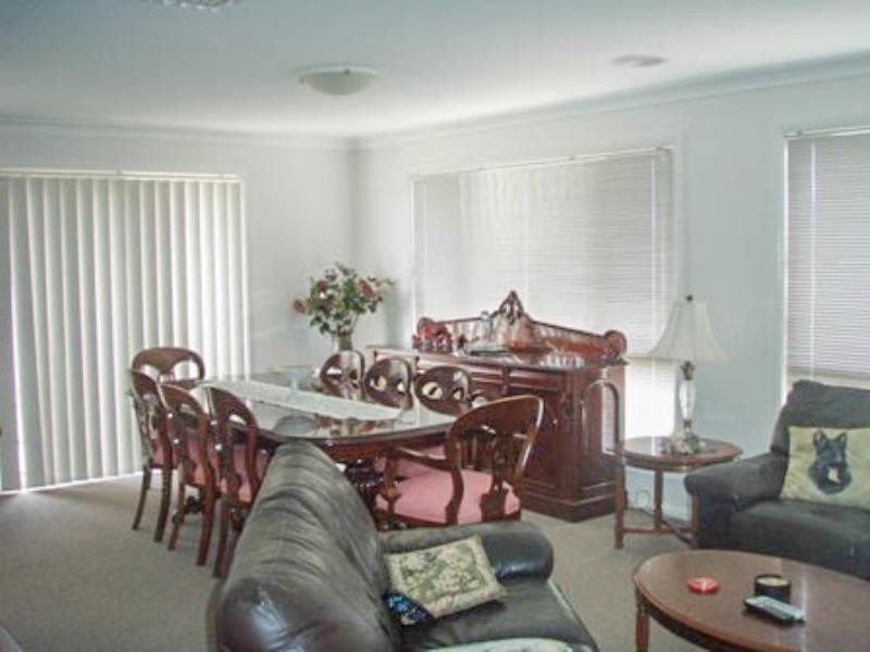 54 Avocet Drive, Estella NSW 2650