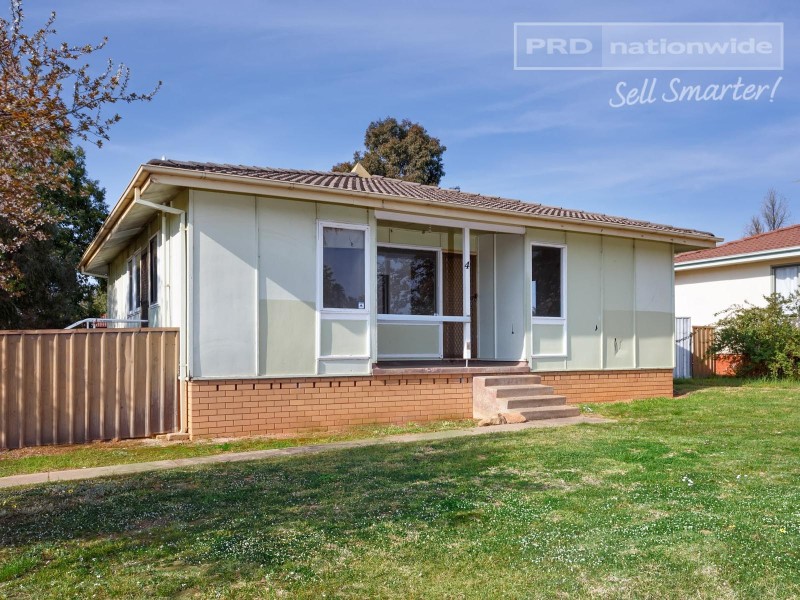 4 Toy Place, Tolland NSW 2650