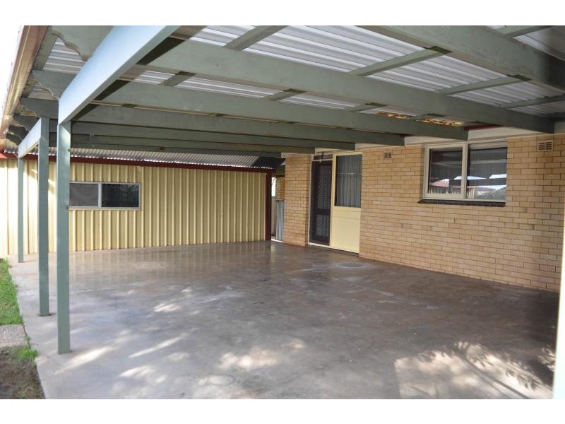 13 Carmody Street, Kooringal NSW 2650