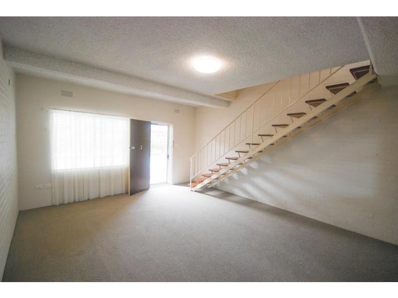 11/23 Day Street, Wagga Wagga NSW 2650