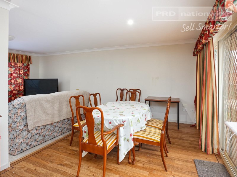 1 Girraween Mews, Glenfield Park NSW 2650