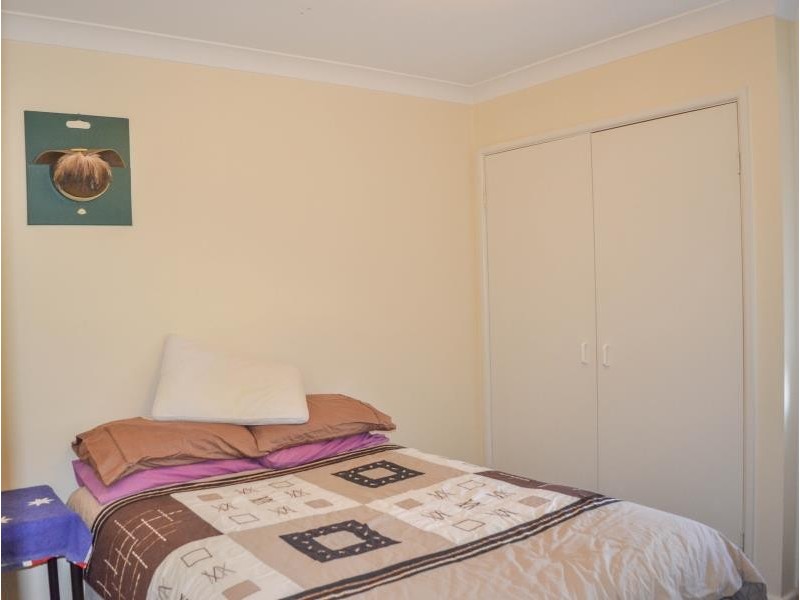 44 Yentoo Drive, Glenfield Park NSW 2650