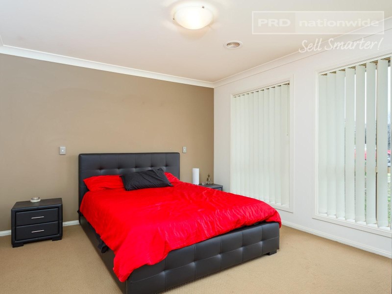 50 Mima Street, Glenfield Park NSW 2650