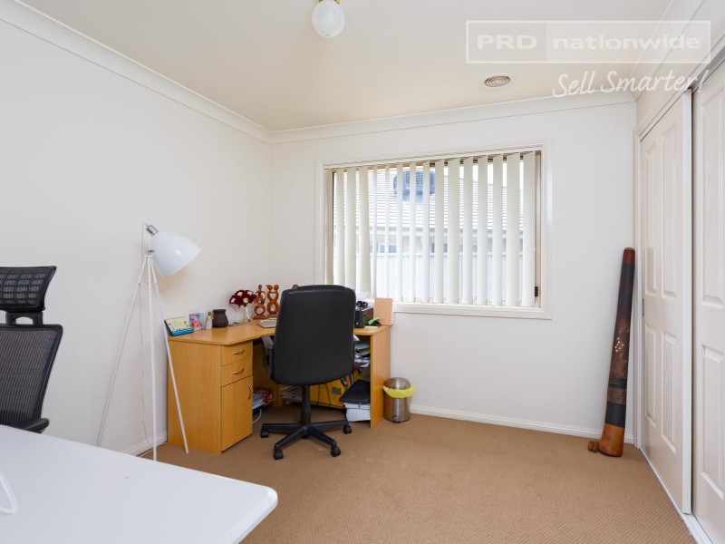 50 Mima Street, Glenfield Park NSW 2650