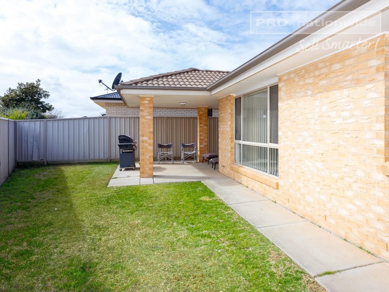50 Mima Street, Glenfield Park NSW 2650