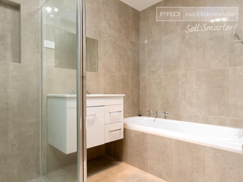 21 Willow Street, Kooringal NSW 2650