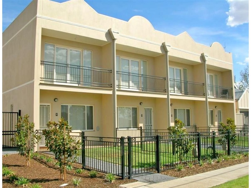 7/20 Travers Street, Wagga Wagga NSW 2650