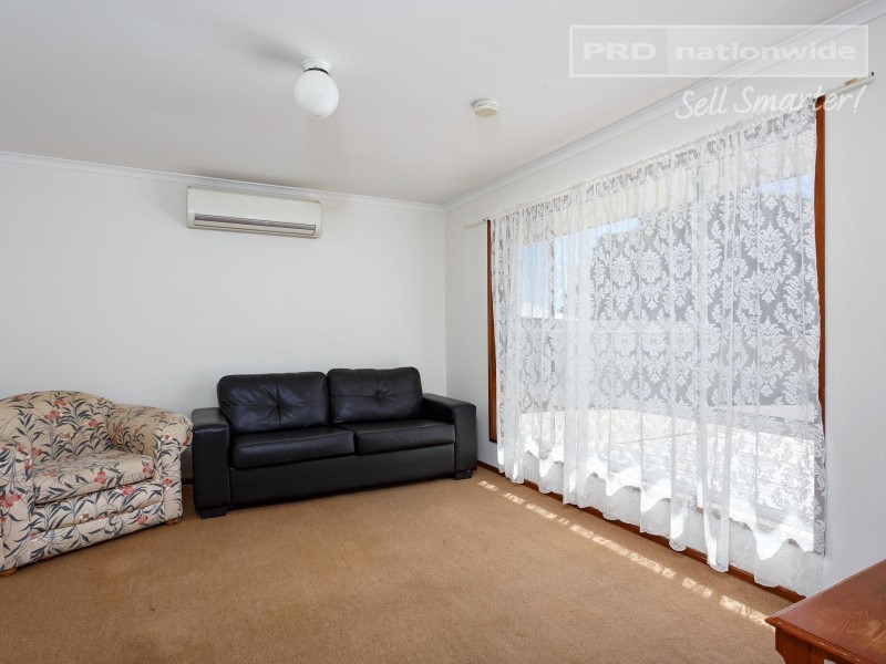 6 Lonergan Street, Wagga Wagga NSW 2650