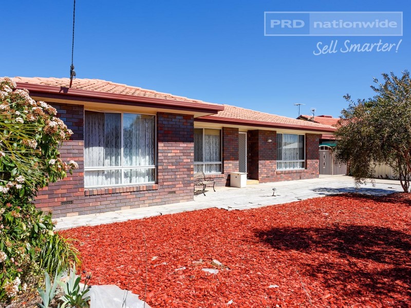 6 Lonergan Street, Wagga Wagga NSW 2650