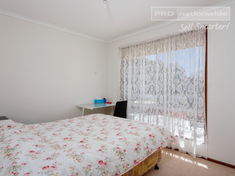 6 Lonergan Street, Wagga Wagga NSW 2650
