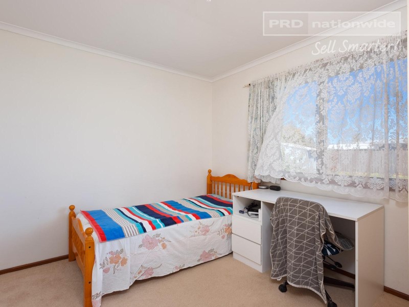 6 Lonergan Street, Wagga Wagga NSW 2650