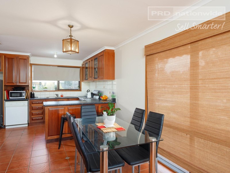 39 Pugsley Avenue, Estella NSW 2650