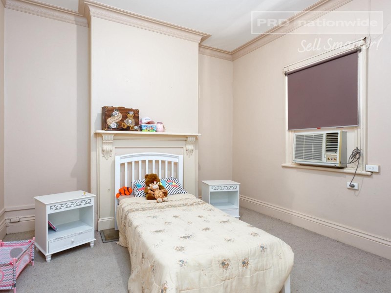172 Gurwood Street, Wagga Wagga NSW 2650